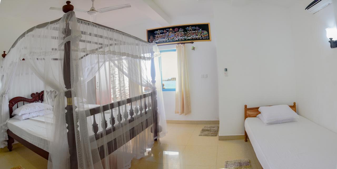 Hotel Dolphin היקדואה מראה חיצוני תמונה