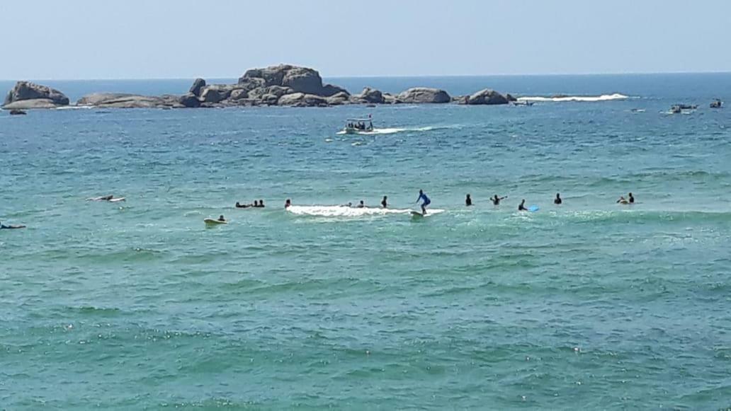 Hotel Dolphin היקדואה מראה חיצוני תמונה